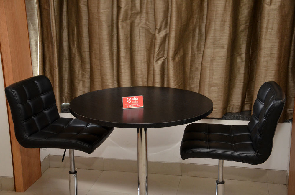 Treebo Admiral Suites New Usmanpura Aurangabad  Exterior foto