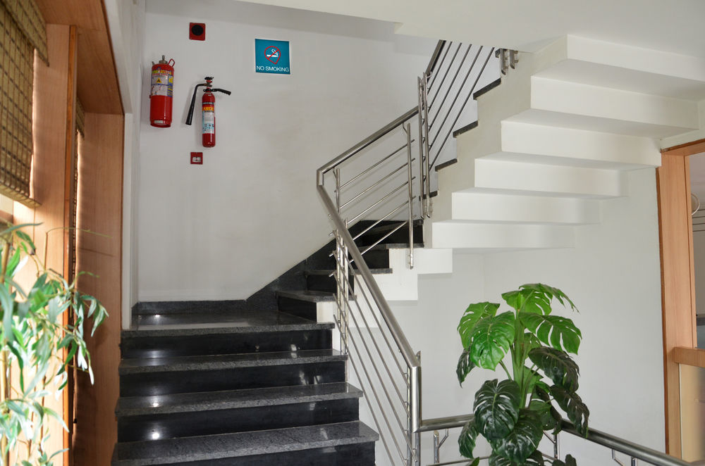 Treebo Admiral Suites New Usmanpura Aurangabad  Exterior foto